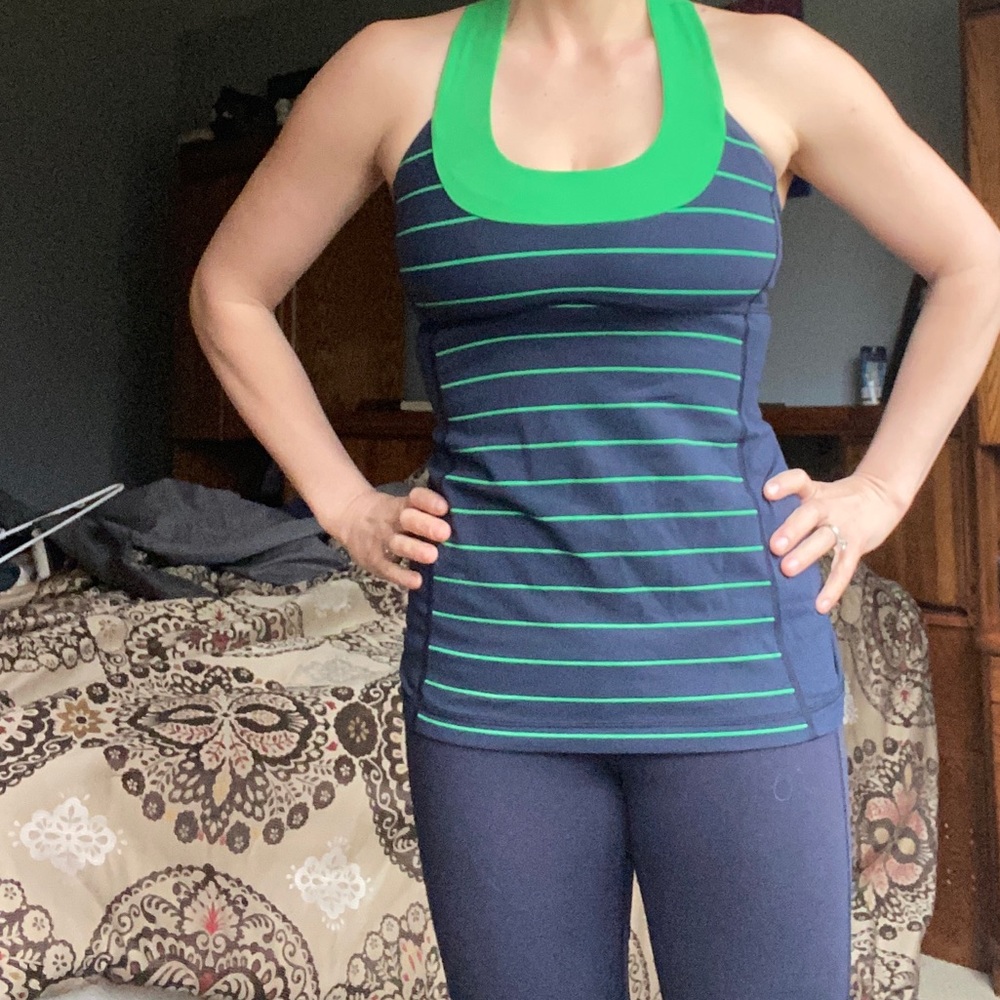 Lululemon tank